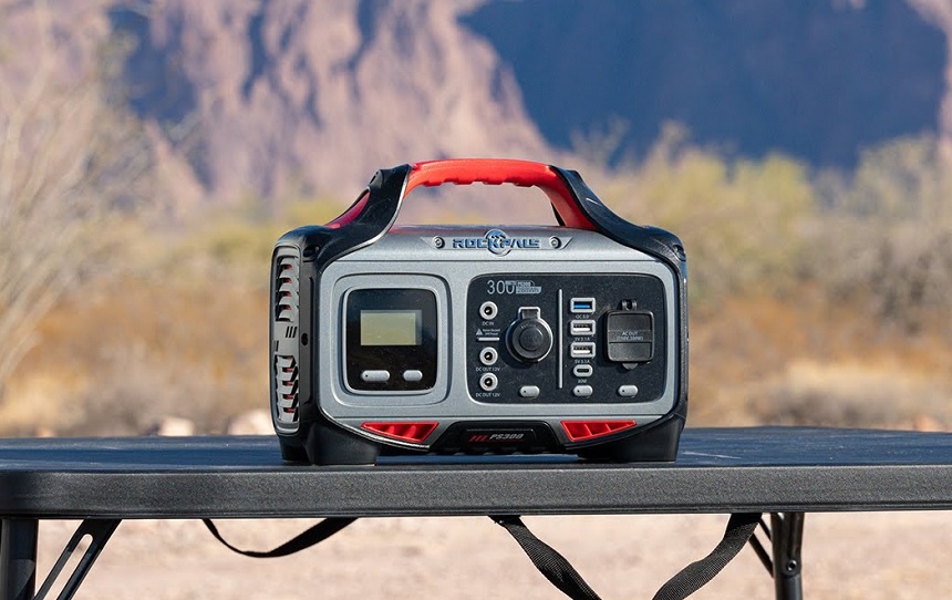 11 Best Solar Generators – Safe and Easy Way to Power Your Devices Anywhere