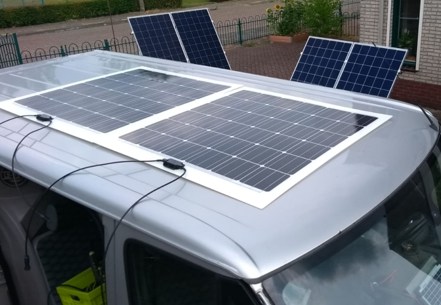 7 Best Flexible Solar Panels for RVs, Boats, and Bending Surfaces