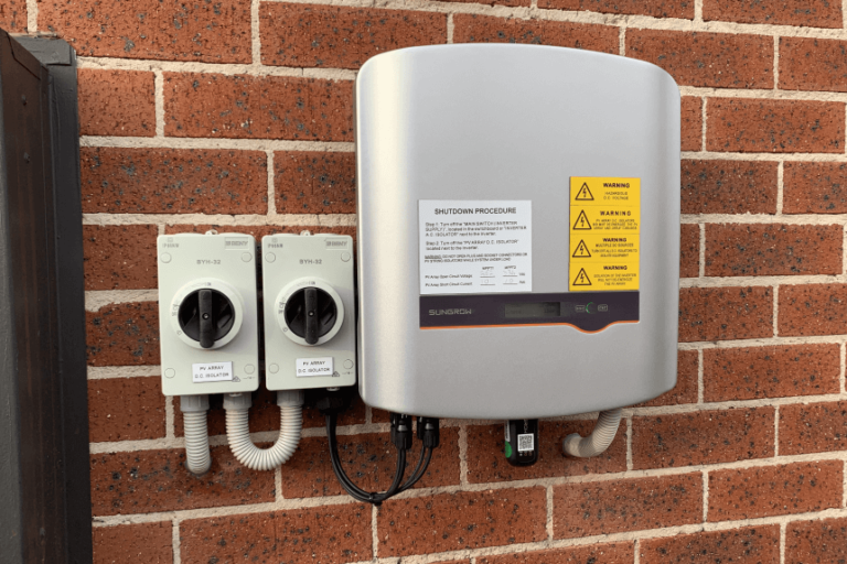 Can a Solar Generator Power a House? Here's the Answer!