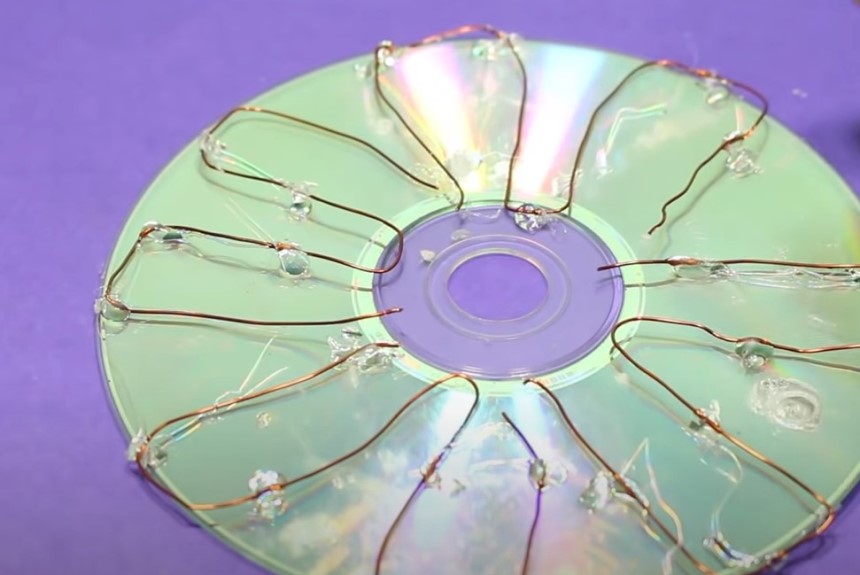 How to Make a Solar Panel with CDs: In-detail Guide