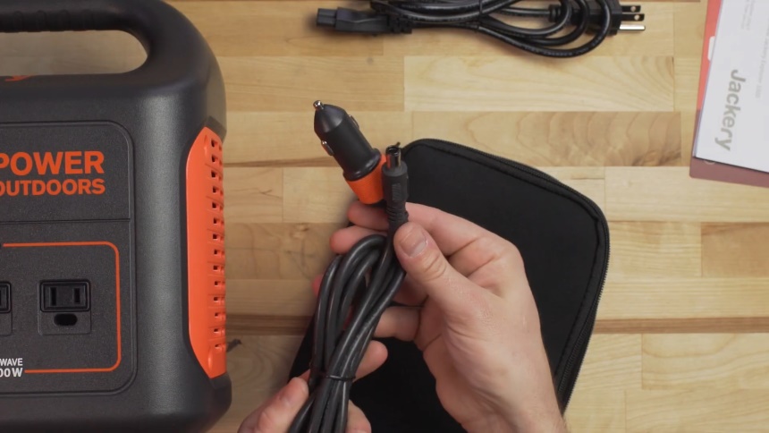 Jackery 1000 Review - Is It the Best Solar Power Generator?